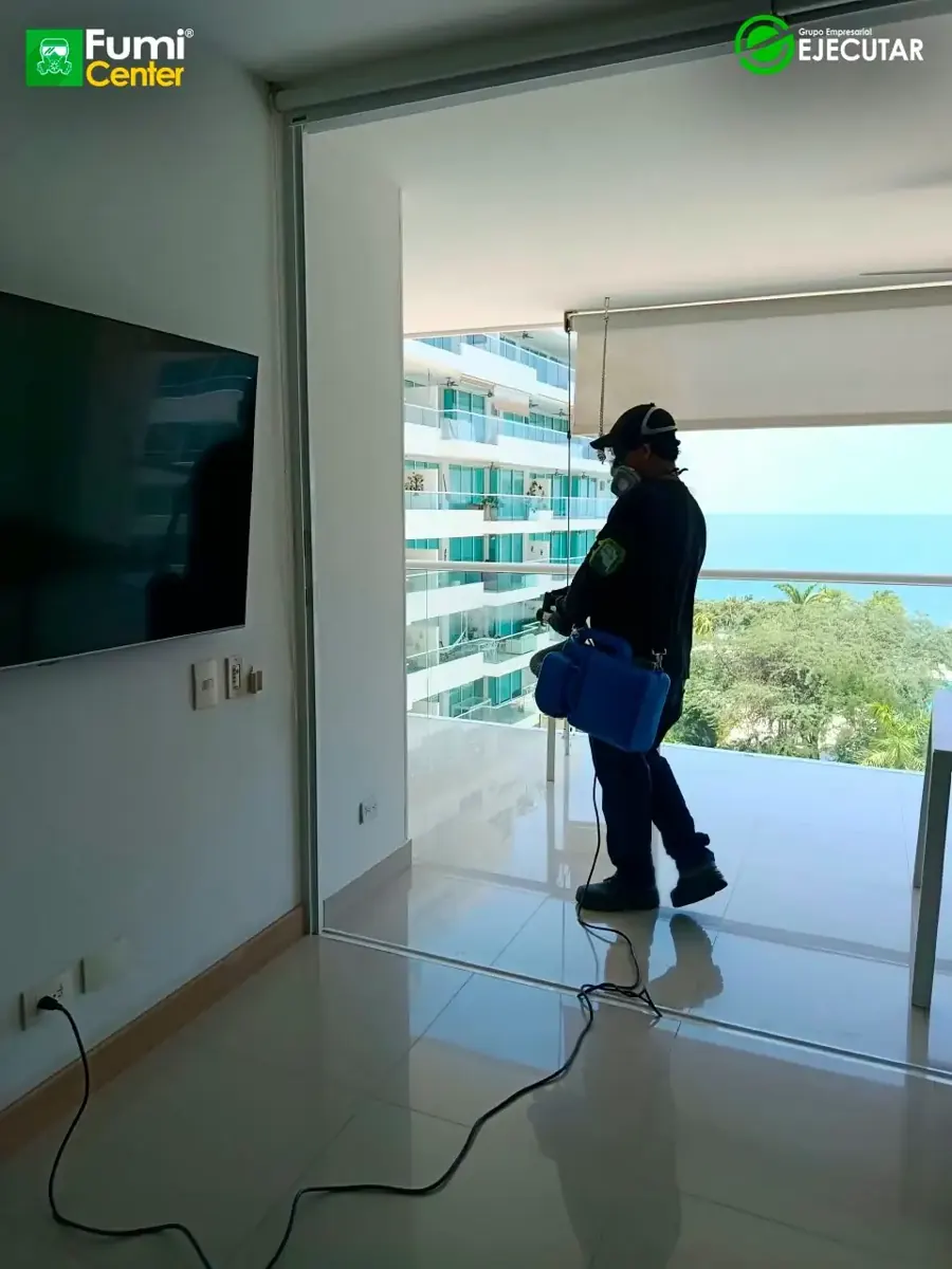 Servicio de FumiCenter en un apartamento de Santa Marta (3)